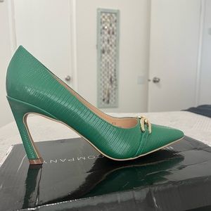 New York & Co Green Katrina Heels